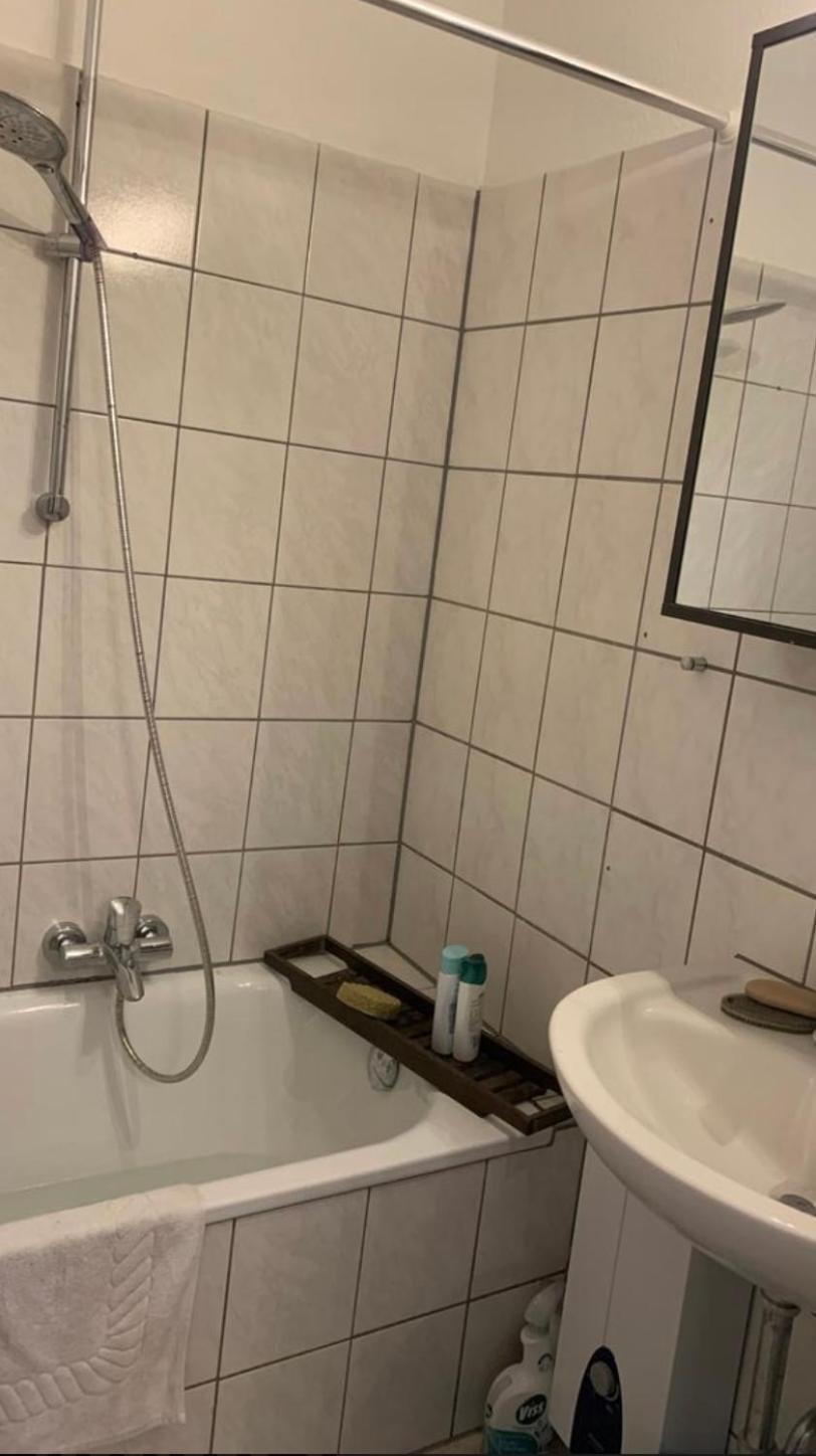 Privatunterkunft Grosszuegiges Zimmer In Burgnaehe Nürnberg